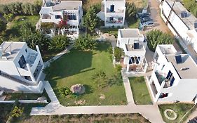 Liostasi Houses